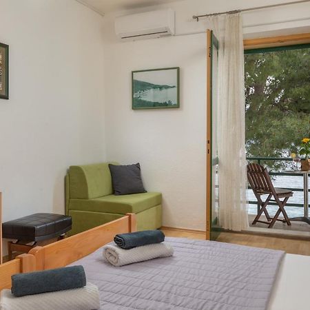 Pine And Sunshine Apartments Podgora Eksteriør bilde