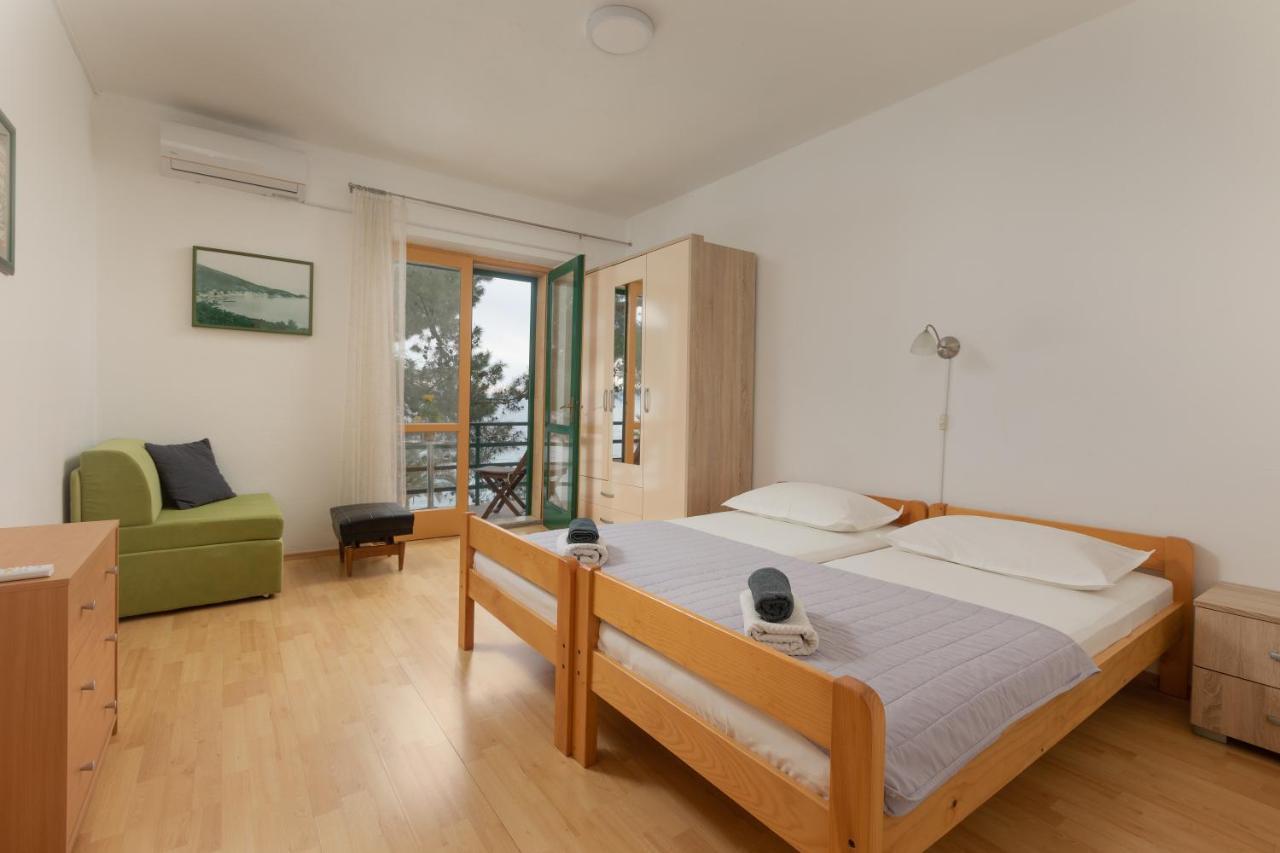 Pine And Sunshine Apartments Podgora Eksteriør bilde